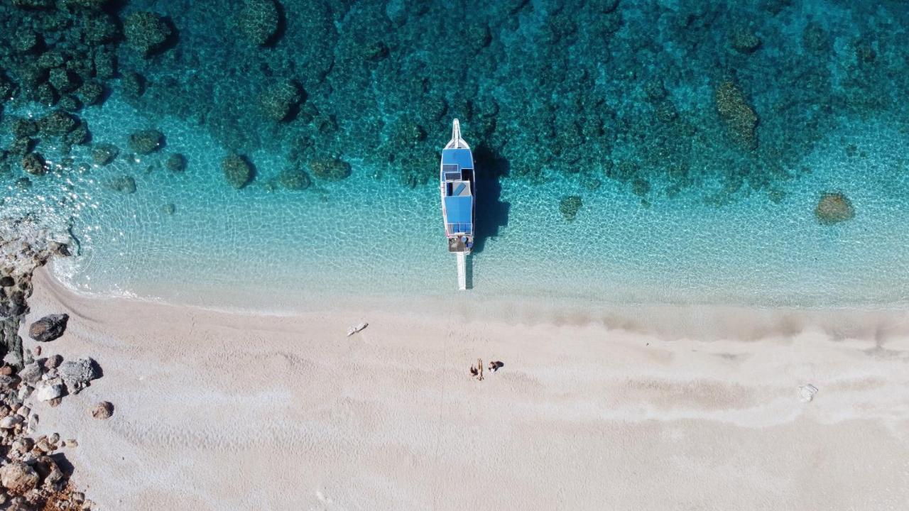Sheriff, Olympos Kumluca Buitenkant foto